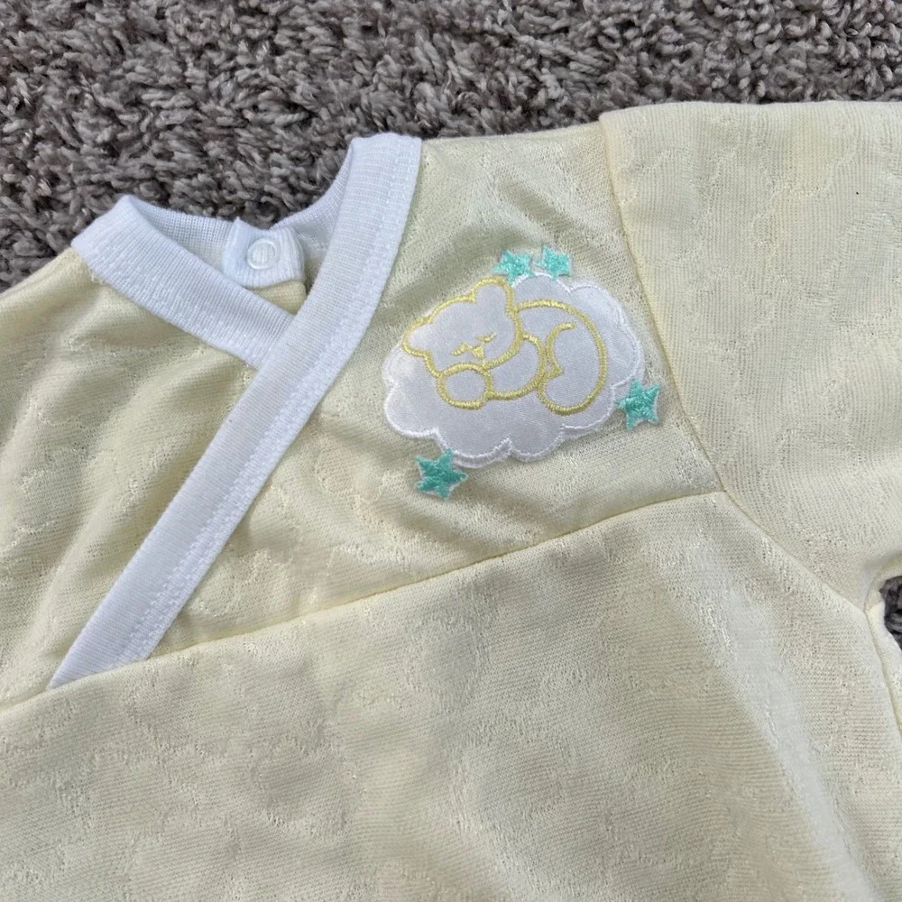 Vintage Small Talk Baby Footed Sleeper Yellow Embroidered Bear Medium 12-17‎ lbs